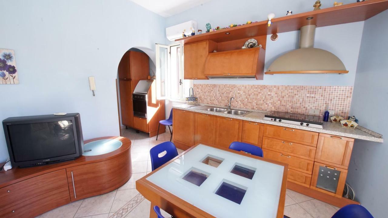 Casa Eleonora Leilighet Campofelice Di Roccella Eksteriør bilde